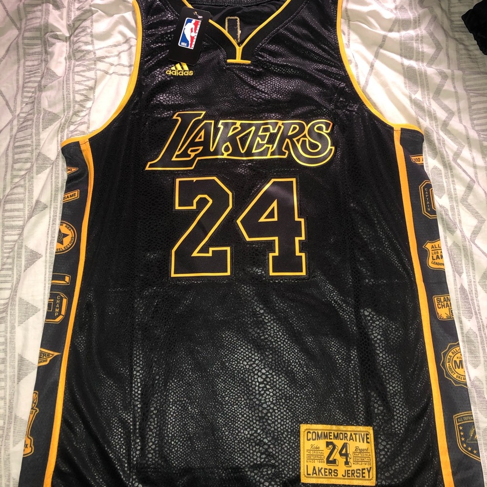 Kobe Bryant Black/Gold Achievements Lakers Jersey